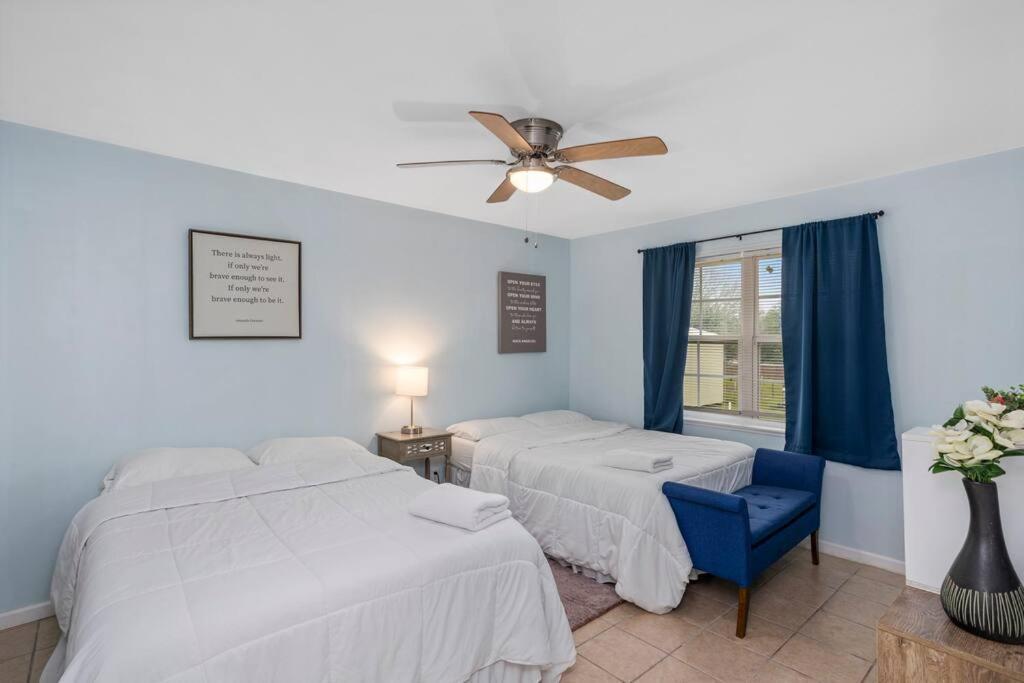 Quiet Apartment In Iowa, La Экстерьер фото