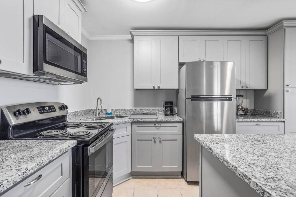 Quiet Apartment In Iowa, La Экстерьер фото